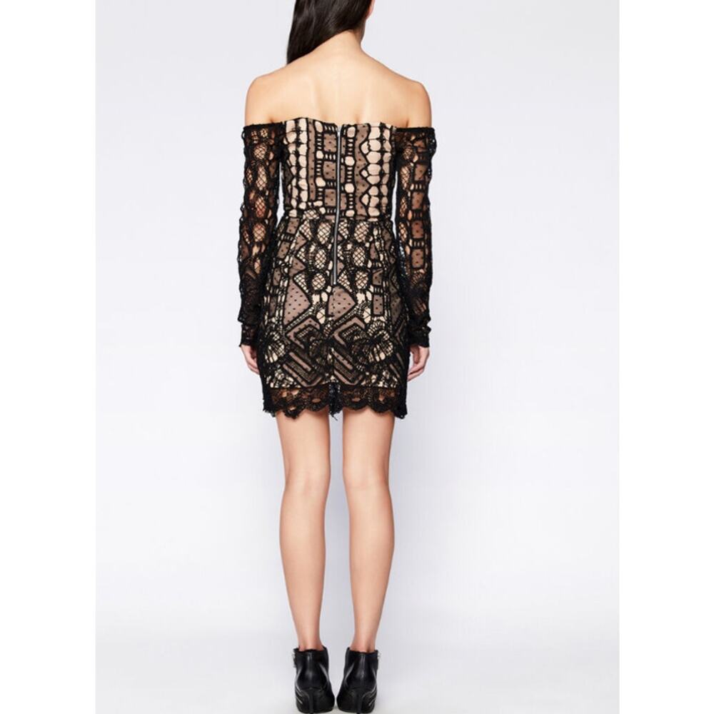 BARDOT Women's Zendaya Mini Lace Dress Large Black Nude Off Shoulder NWT - Picture 4 of 13